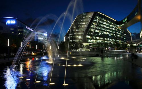 上海元玥集團 領航互聯網創新發展新時代，深耕網絡科技技術開發與運營